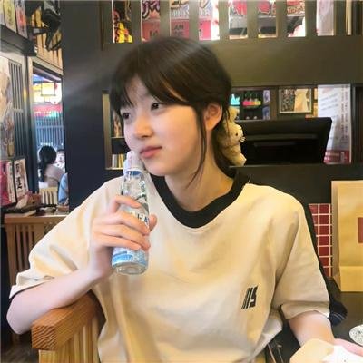 别惹新娘，她是龙国凤皇